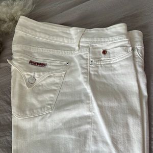 Hudson cropped jeans white. Selling low price. Two tiny spots on bottom rightleg
